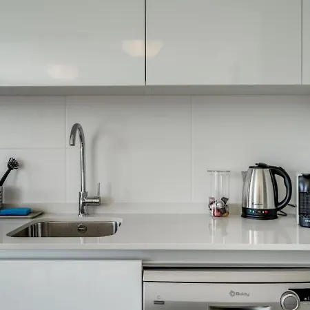 Luxury Apt. Aranya Pool And Parking Apartment *