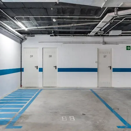 Luxury Apt. Aranya Pool And Parking Apartment *